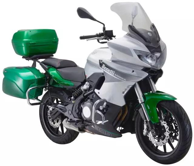Snow problems! 2018 BMW GS launch still on